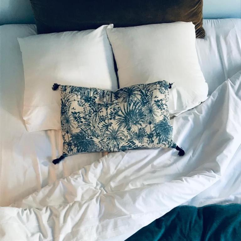 Un Hotel En Ville 拉罗歇尔 外观 照片